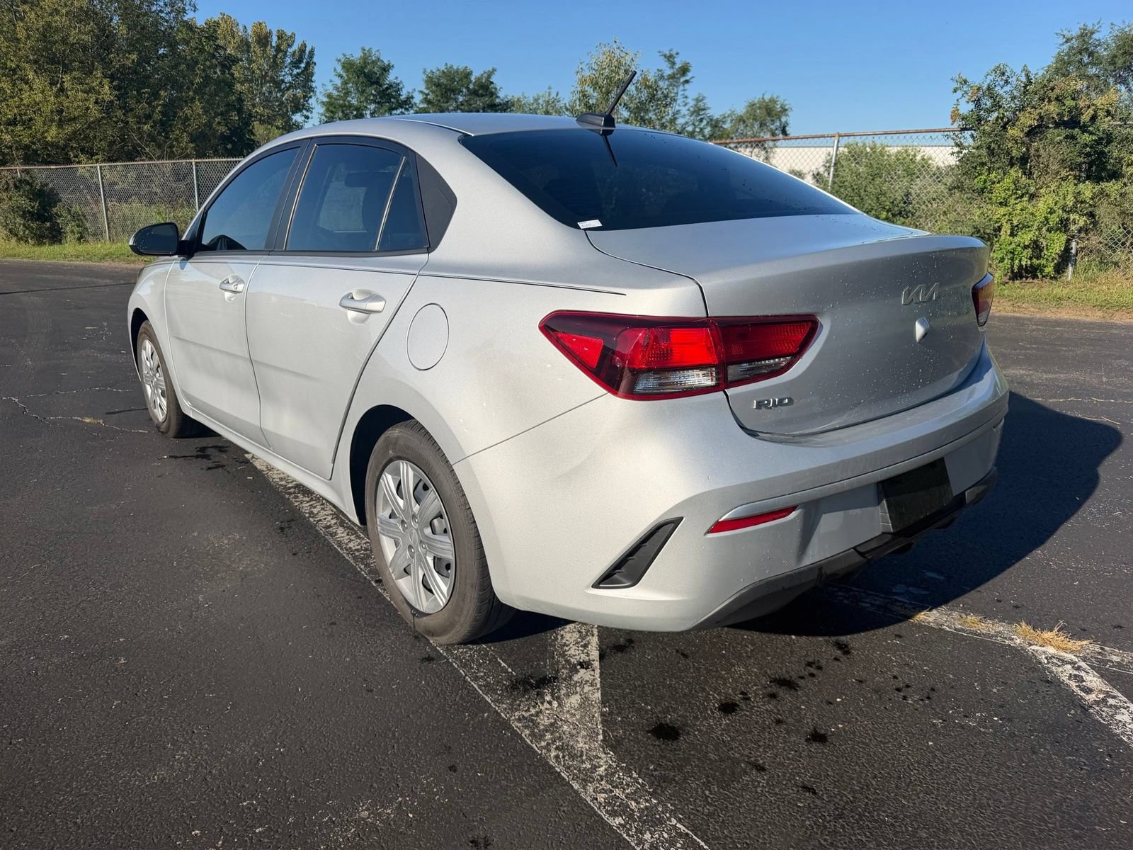 Used 2023 Kia Rio LX FWD image 9