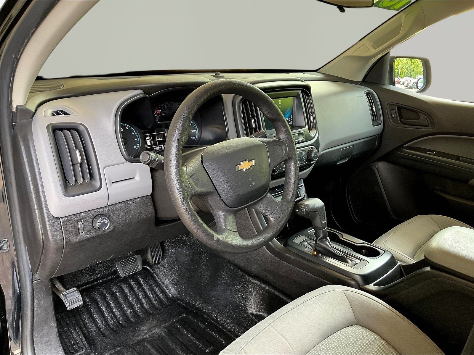 Used 2018 Chevrolet Colorado W/T RWD image 16