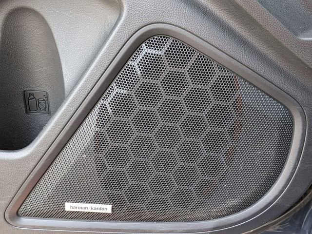 Used 2025 Subaru Outback Onyx Edition image 16