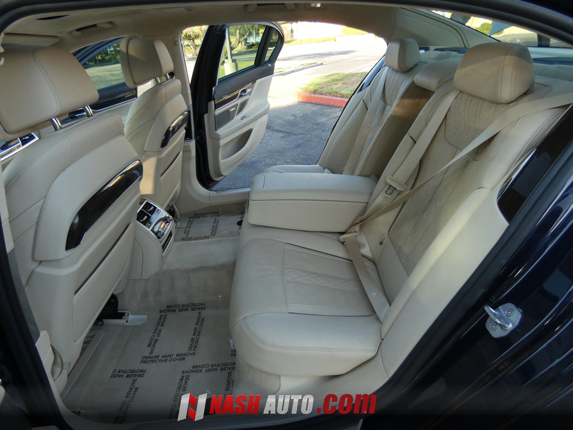 Used 2016 BMW 750i xDrive AWD/4WD image 55