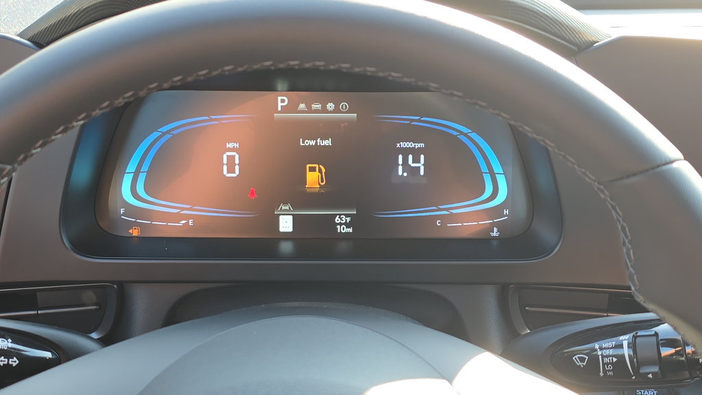 New 2026 Hyundai Elantra SEL Sport FWD image 18