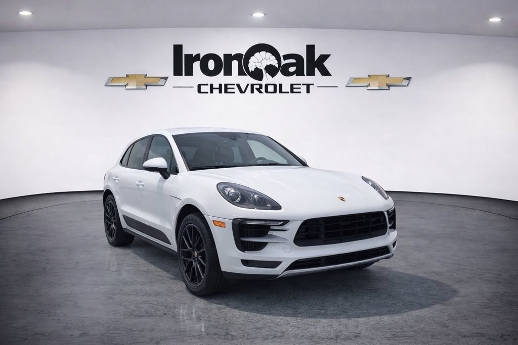 Used 2017 Porsche Macan GTS AWD/4WD image 1