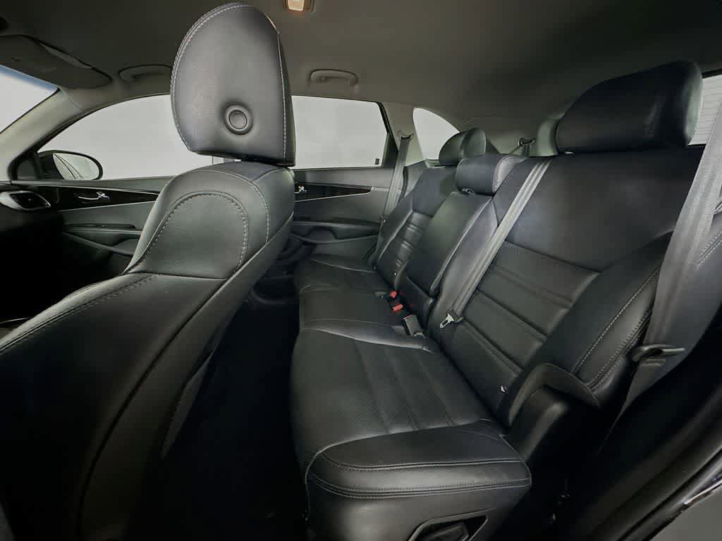 Used 2019 Kia Sorento EX FWD image 14