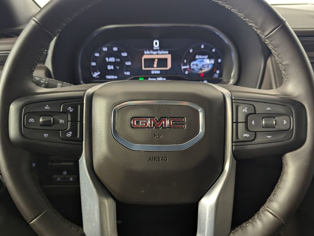 Used 2024 GMC Yukon SLT w/ SLT Luxury Package AWD/4WD image 19