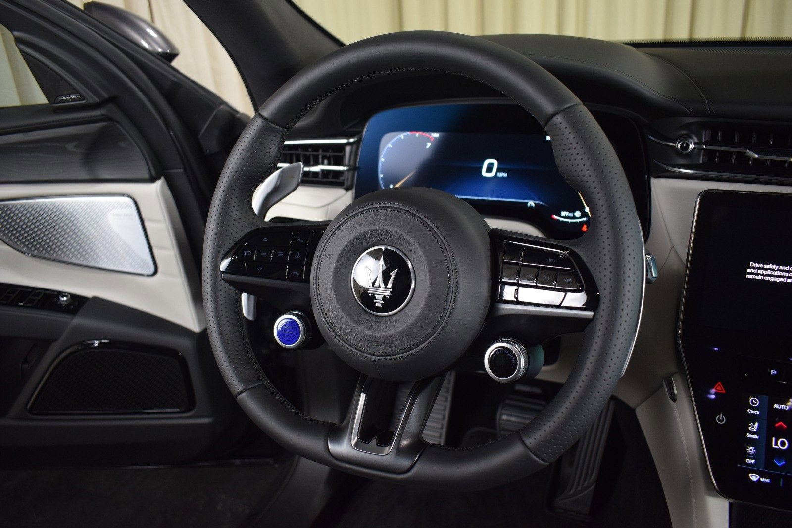 New 2024 Maserati Grecale GT image 29