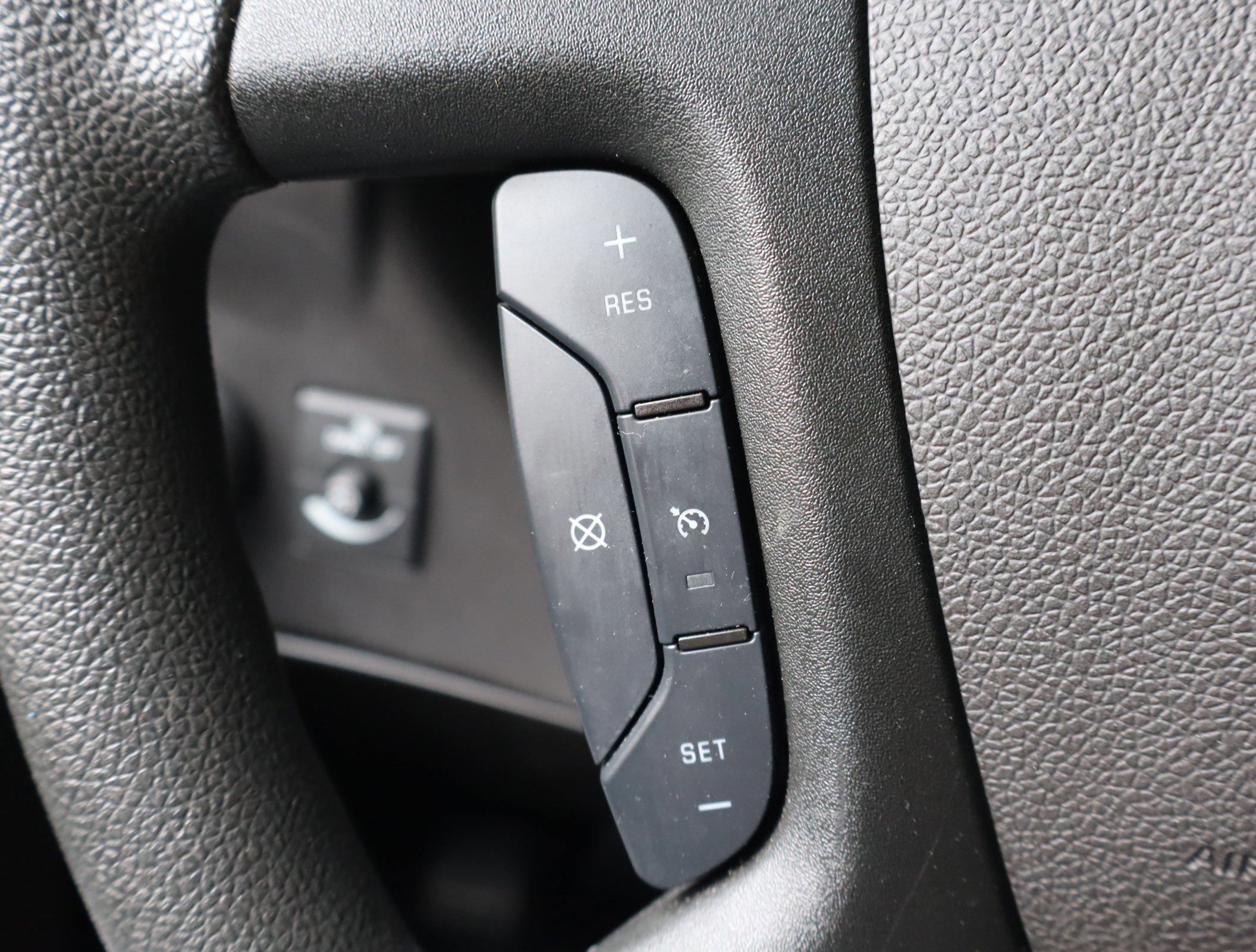 Used 2024 Chevrolet Express 2500 w/ Driver Convenience Package image 21