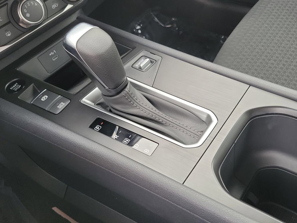 New 2026 Nissan Kicks S image 11