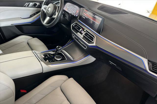 Used 2023 BMW X5 sDrive40i w/ M Sport Package image 15