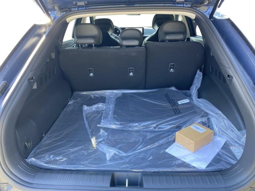 New 2025 Kia EV6 Light w/ Light LR Technology Package RWD image 20