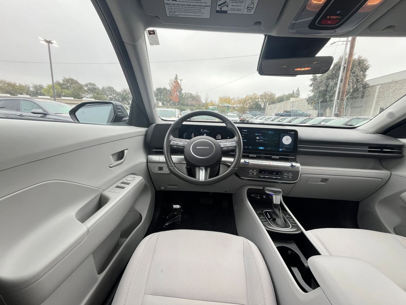 Used 2025 Hyundai Kona SEL image 34