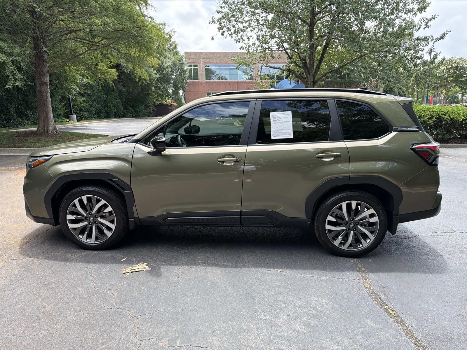 Used 2026 Subaru Forester Touring AWD/4WD image 5