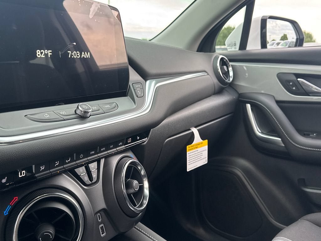 New 2026 Chevrolet Blazer LT FWD image 19