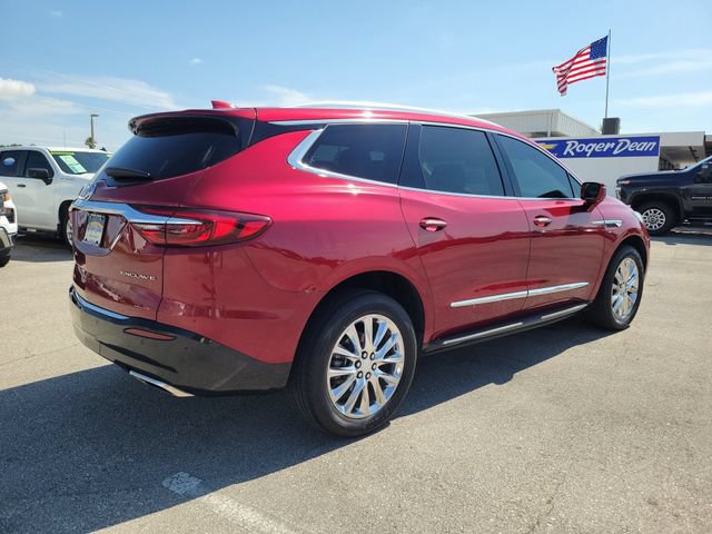 Used 2019 Buick Enclave Essence w/ LPO, Luxury Package FWD image 4