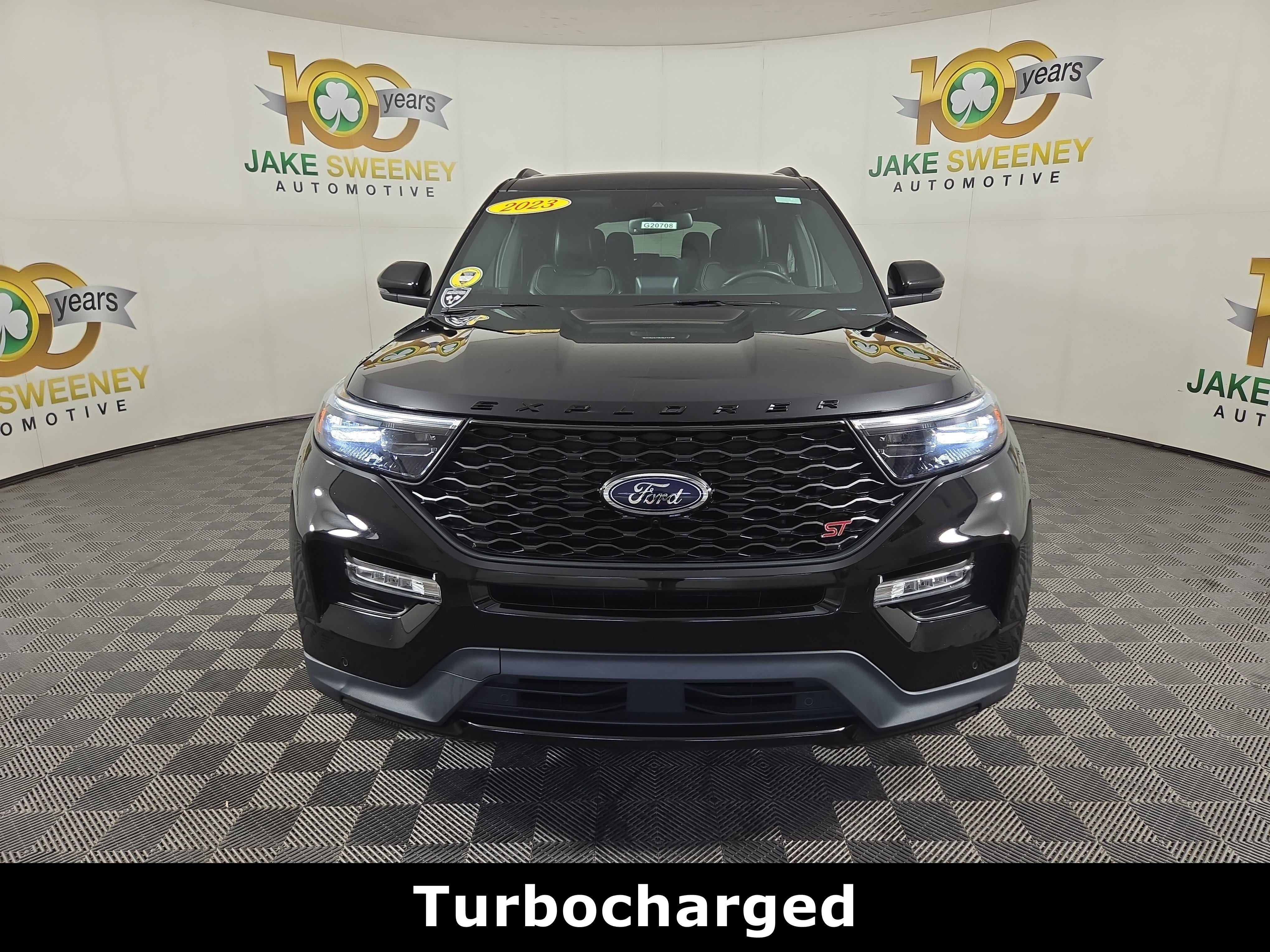 Used 2023 Ford Explorer ST w/ Equipment Group 401A AWD/4WD image 2