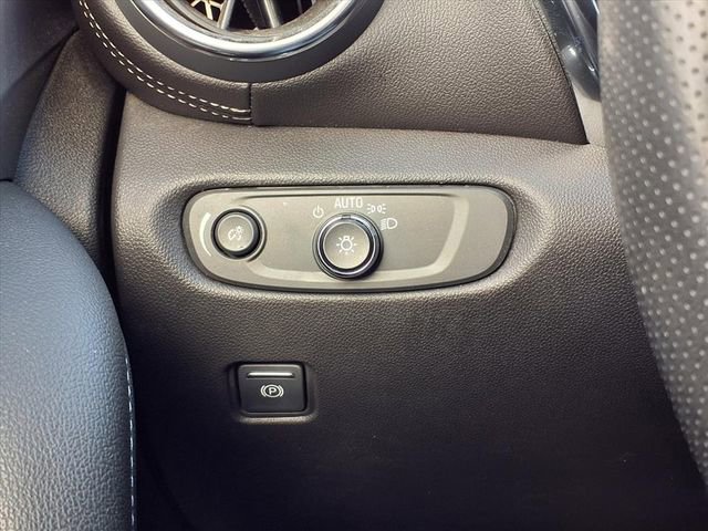 Certified 2023 Chevrolet Blazer LT w/ Convenience Package image 17