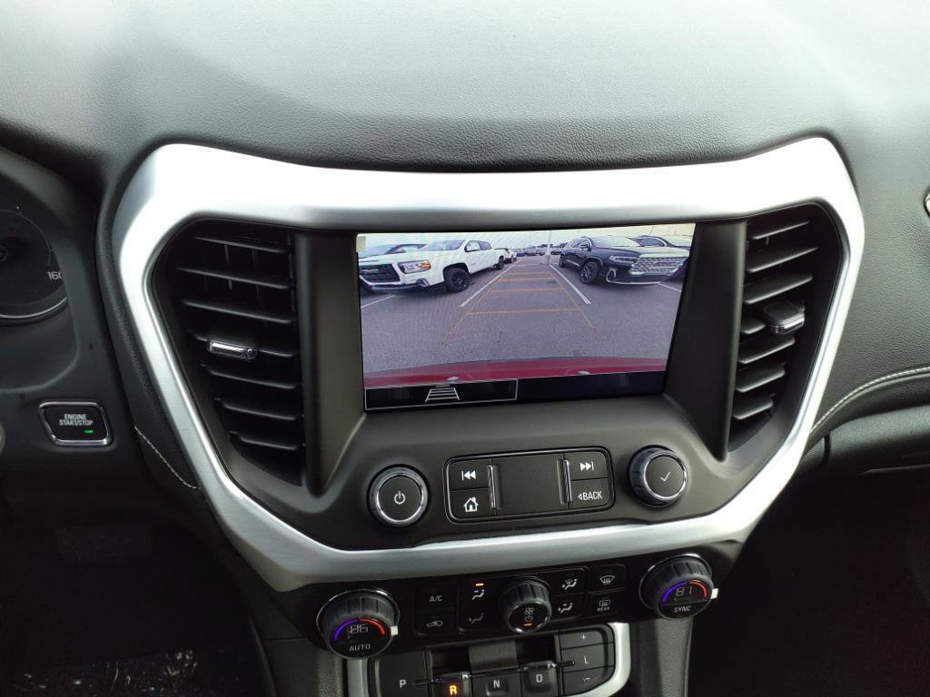 Certified 2023 GMC Acadia SLE w/ Driver Convenience Package image 15