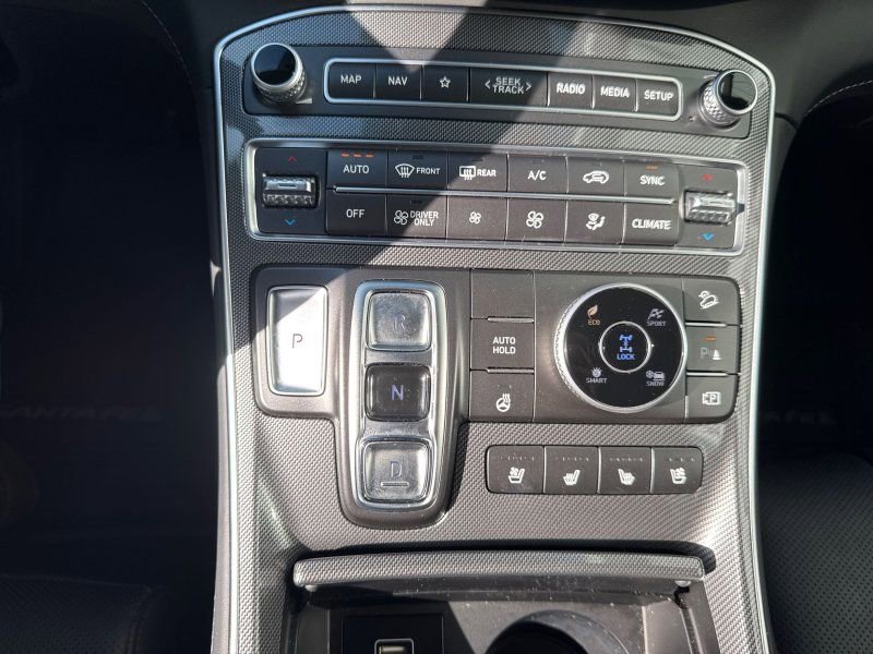 Used 2023 Hyundai Santa Fe Limited AWD/4WD image 23