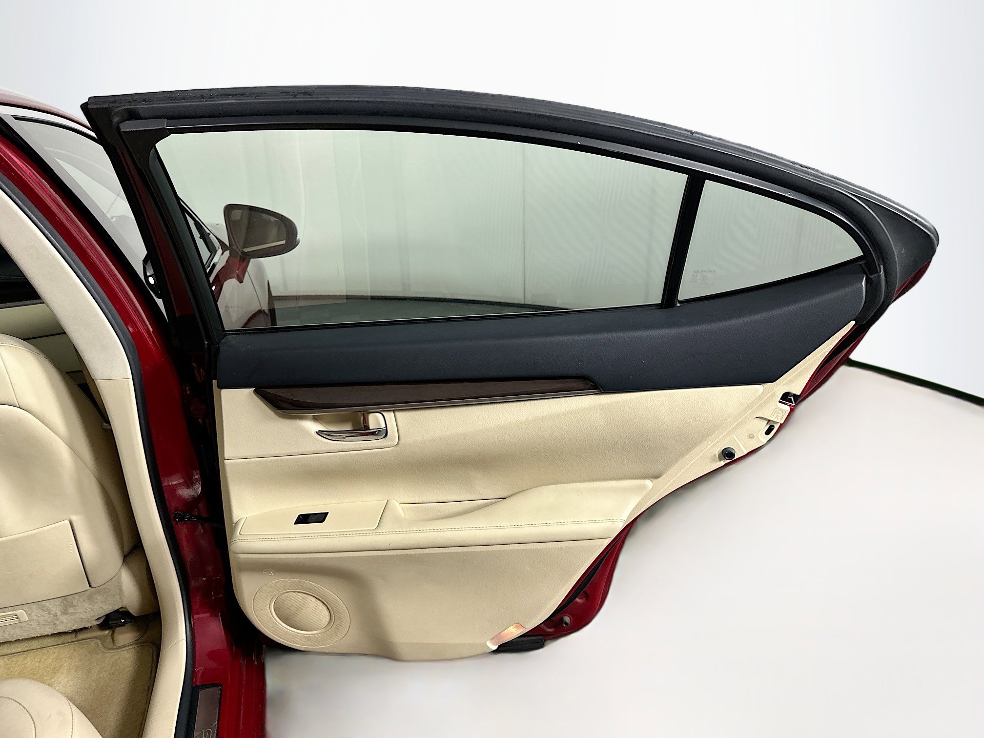 Used 2015 Lexus ES 350 w/ Luxury Package FWD image 30