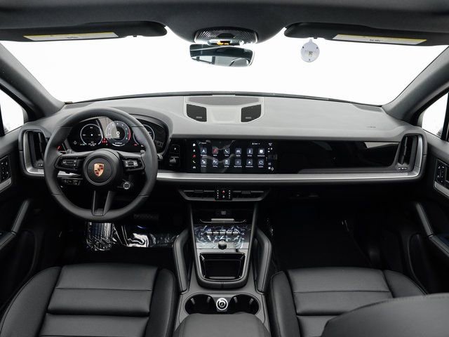 Certified 2025 Porsche Cayenne image 20