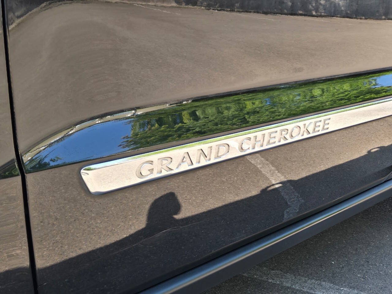 Used 2012 Jeep Grand Cherokee Laredo AWD/4WD image 28