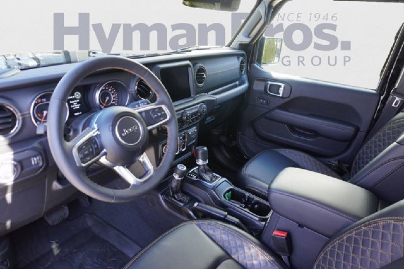 Used 2023 Jeep Gladiator Overland image 12