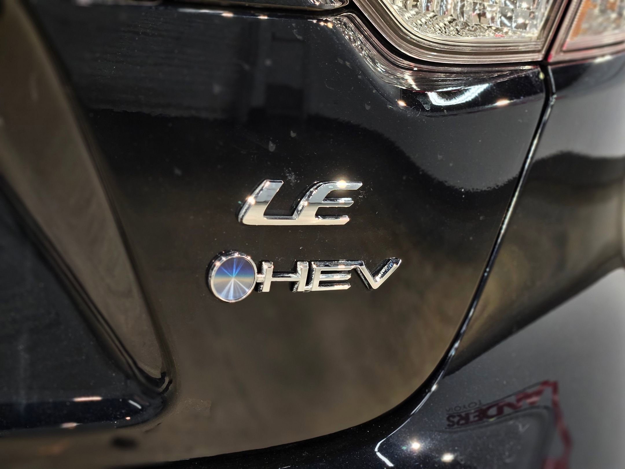 Used 2025 Toyota Corolla LE image 35