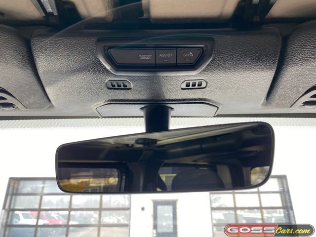 Used 2022 Jeep Gladiator Mojave w/ Cold Weather Group image 14