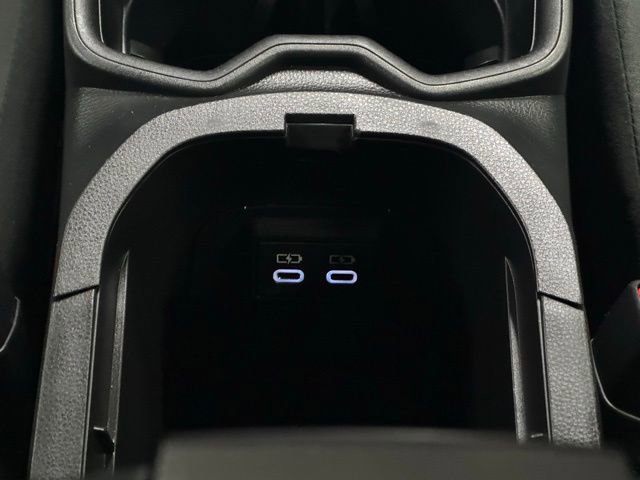 Used 2024 Toyota RAV4 LE image 28