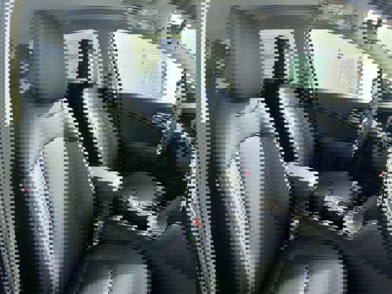 New 2026 Kia Sportage SX image 32