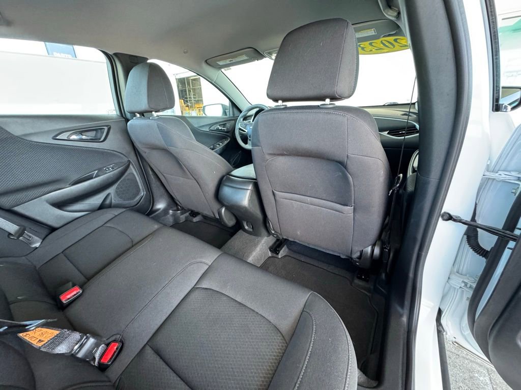 Used 2023 Chevrolet Malibu LS FWD image 25