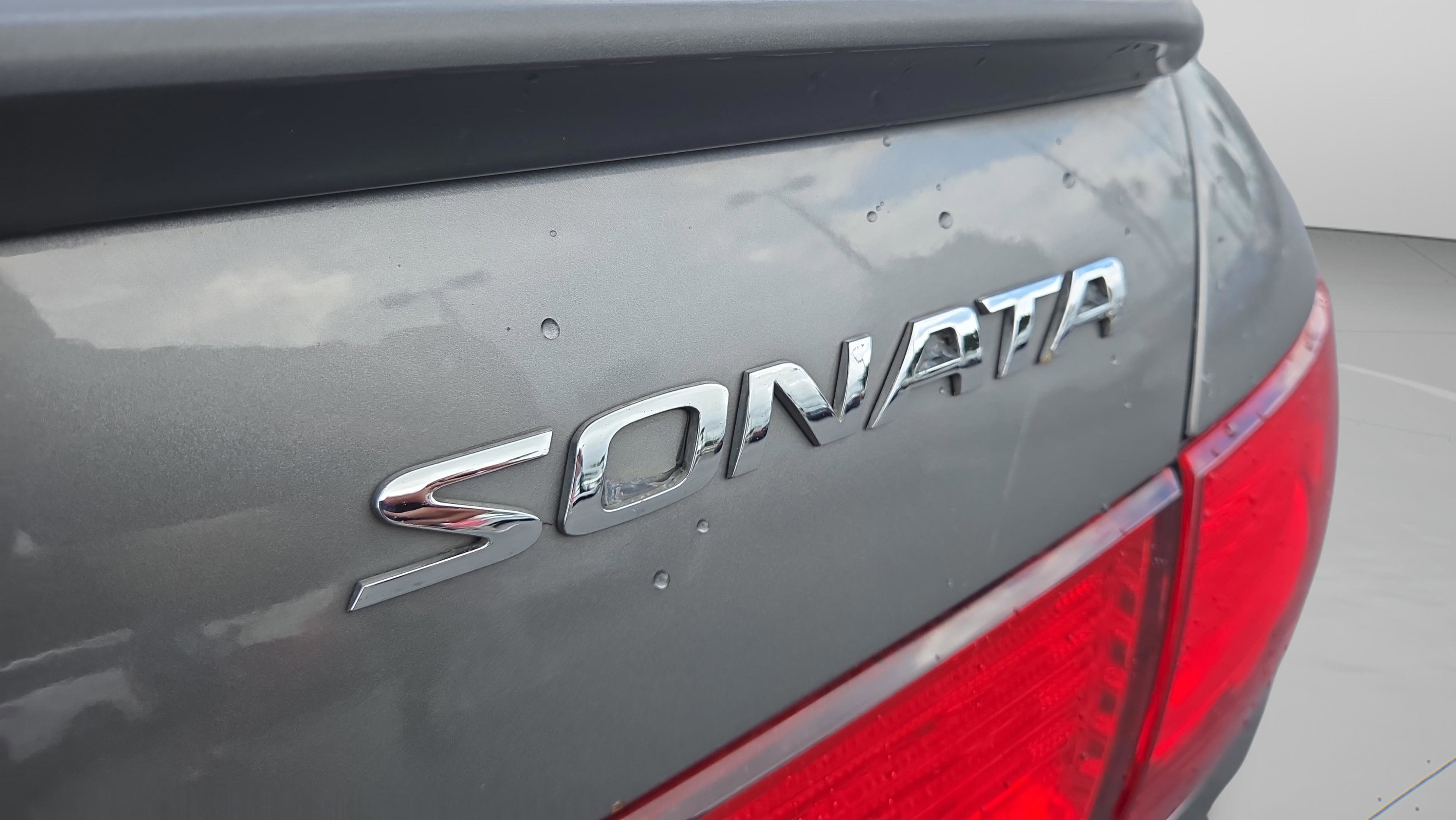 Used 2010 Hyundai Sonata SE FWD image 39