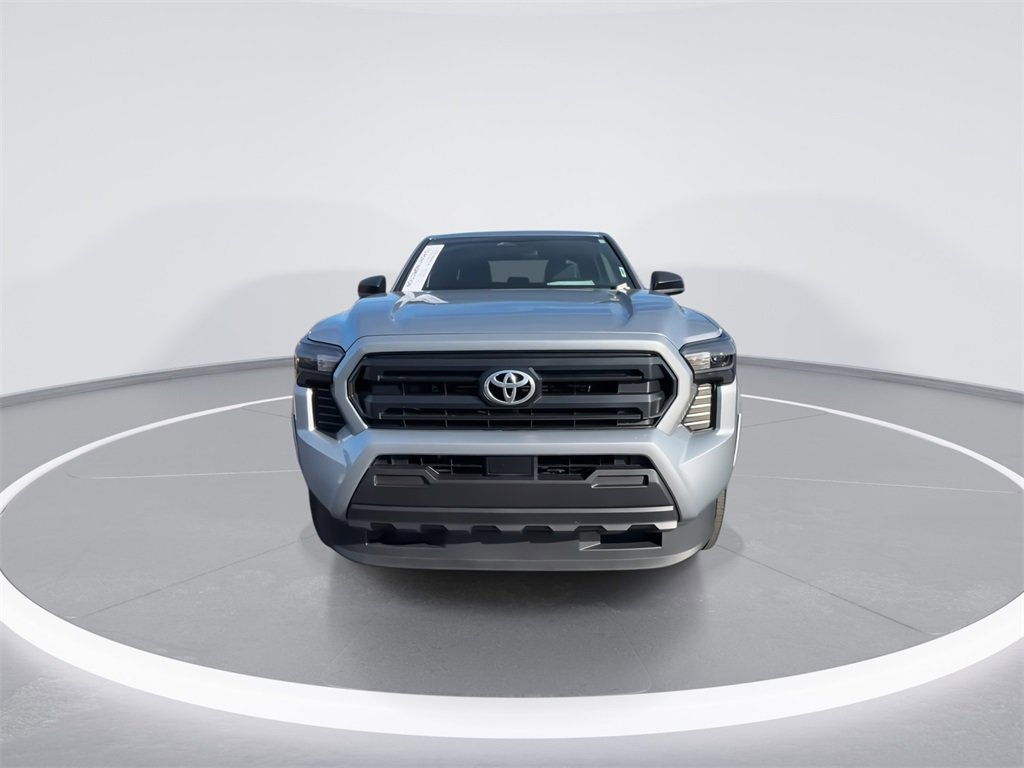 Used 2025 Toyota Tacoma SR image 3