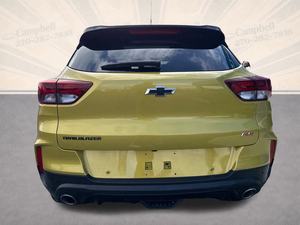 Used 2023 Chevrolet TrailBlazer RS w/ Sun and Liftgate Package image 4