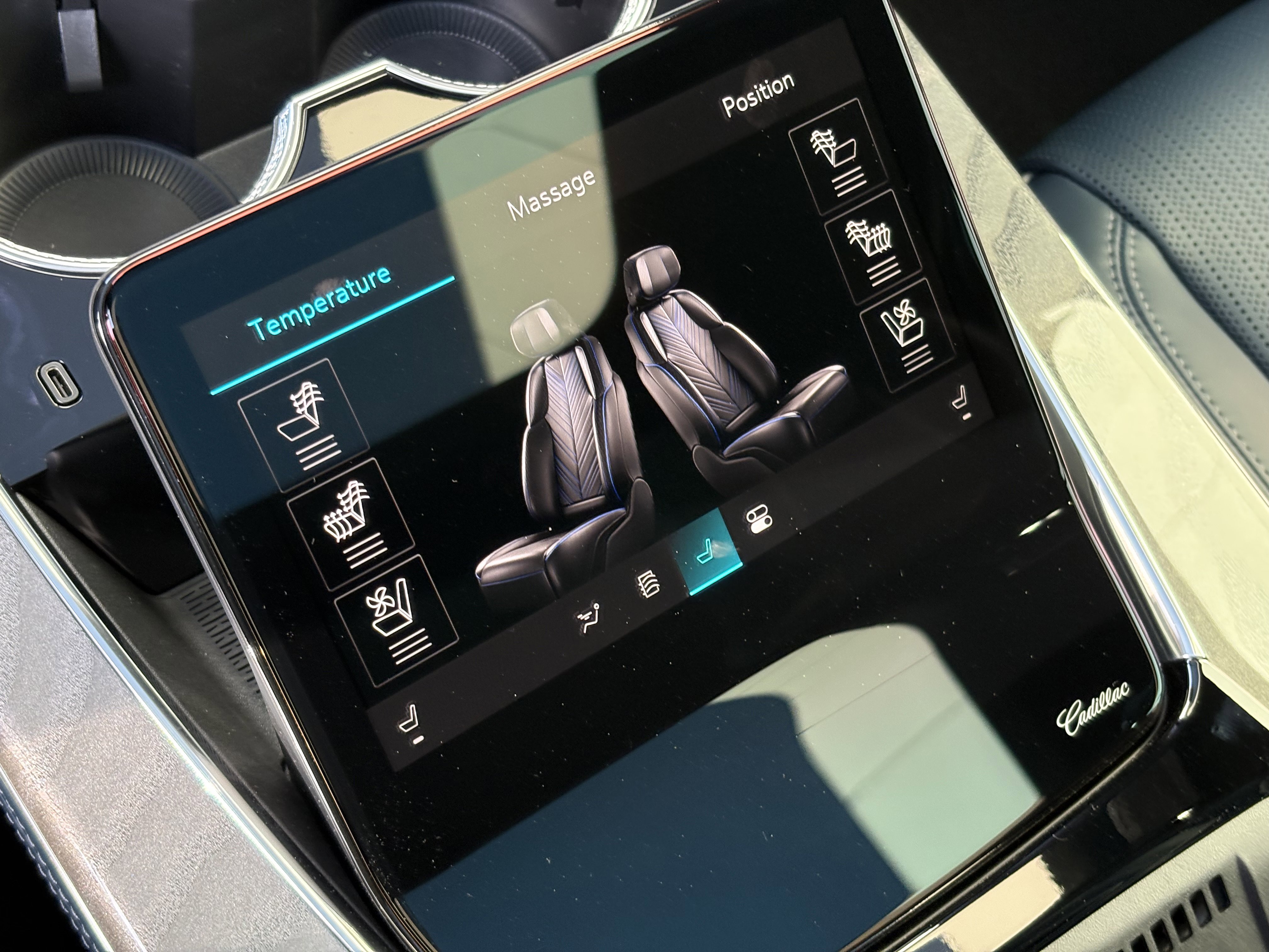 New 2026 Cadillac Escalade IQL Sport 2 image 17