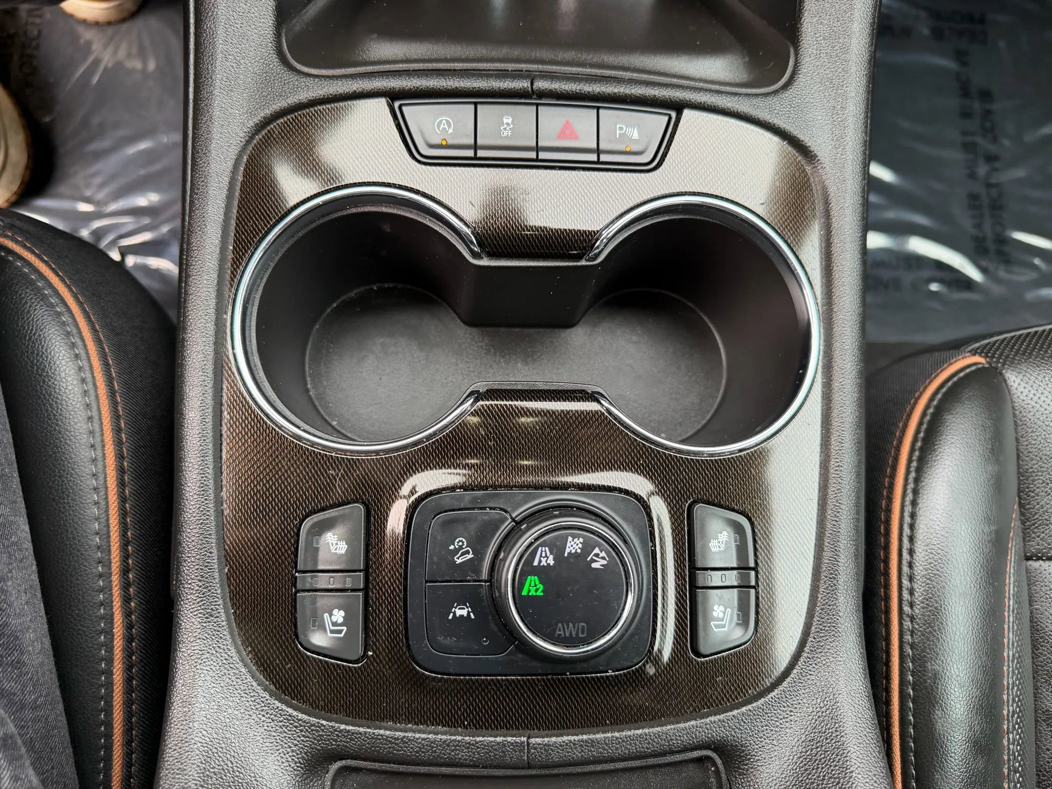 Used 2022 GMC Acadia AT4 w/ Preferred Package image 27