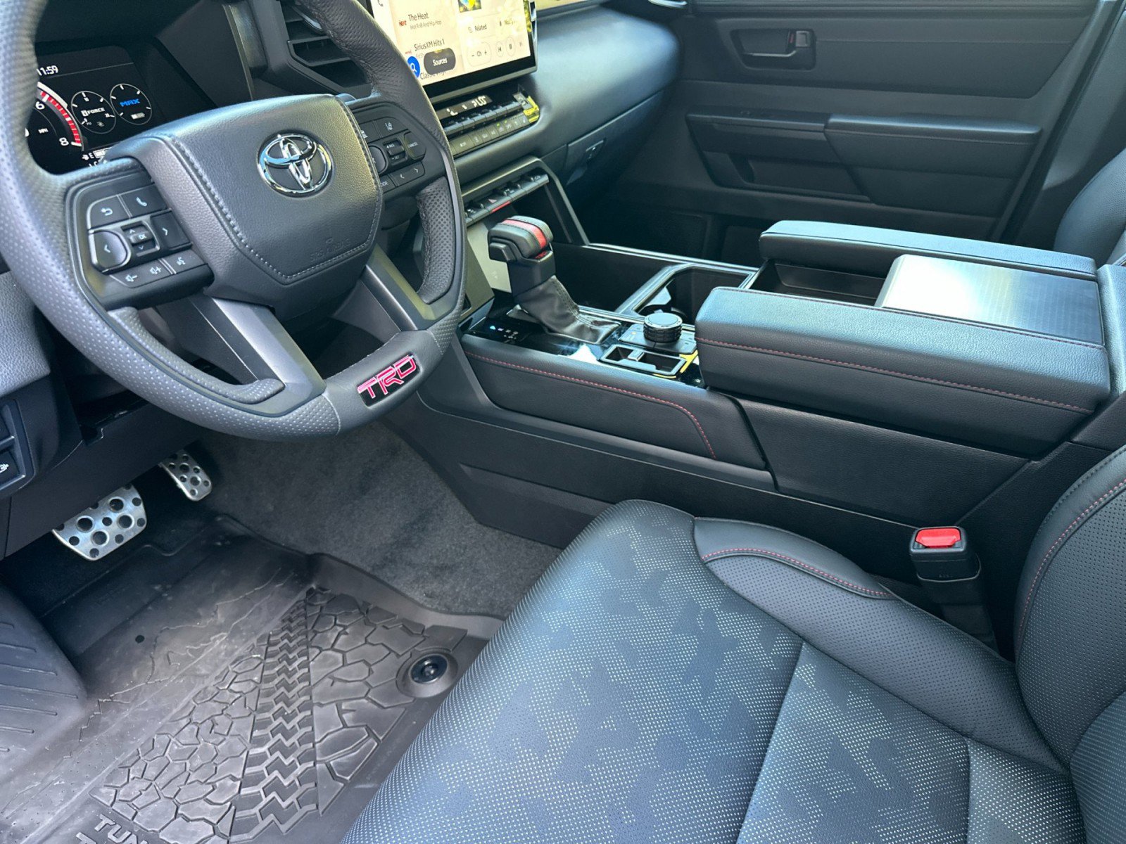 Used 2025 Toyota Tundra TRD Pro w/ Tow Tech Package AWD/4WD image 4