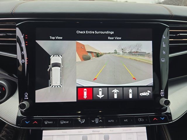 Used 2023 Jeep Grand Wagoneer L Series III image 24