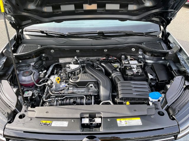 New 2027 Volkswagen Taos S FWD image 17