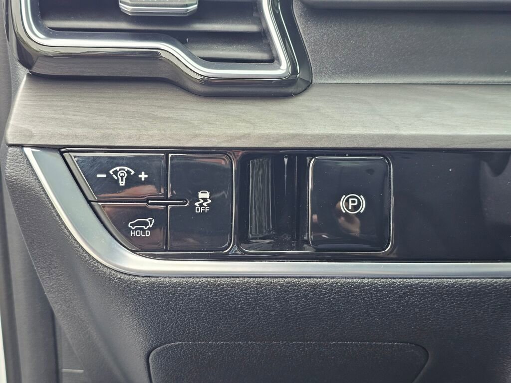 Certified 2023 Kia Sportage X-Line w/ X-Line Premium Package AWD/4WD image 34
