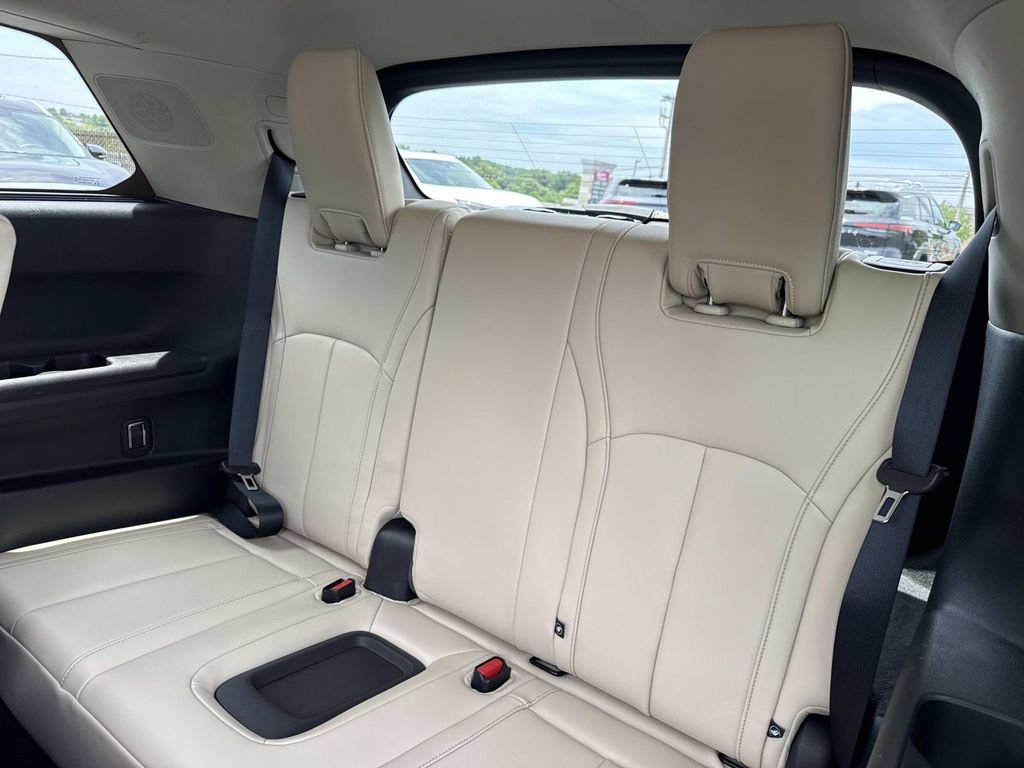 Used 2024 INFINITI QX60 Luxe AWD/4WD image 19