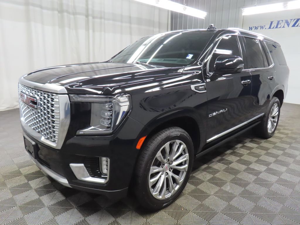 Used 2021 GMC Yukon Denali w/ Denali Premium Package image 6