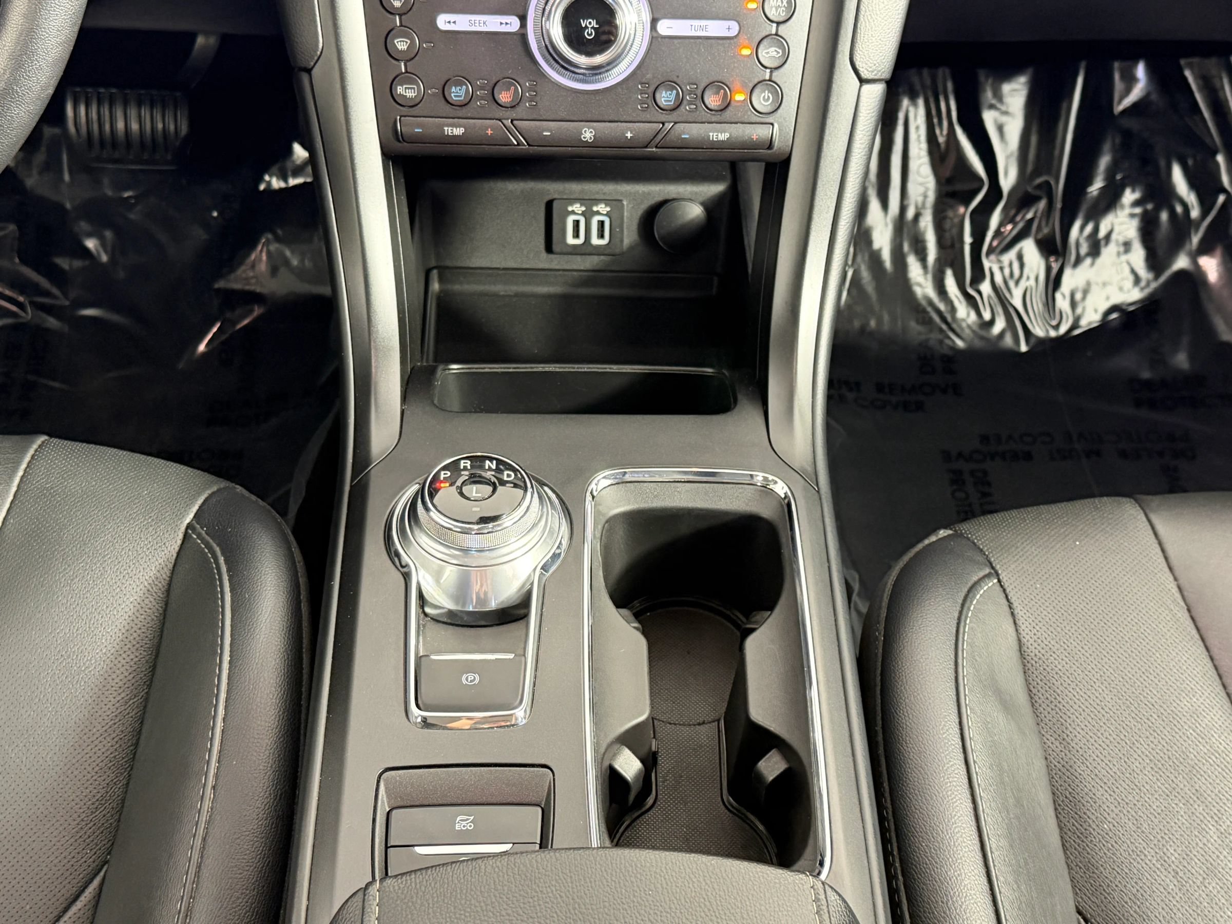 Used 2019 Ford Fusion Titanium FWD image 28