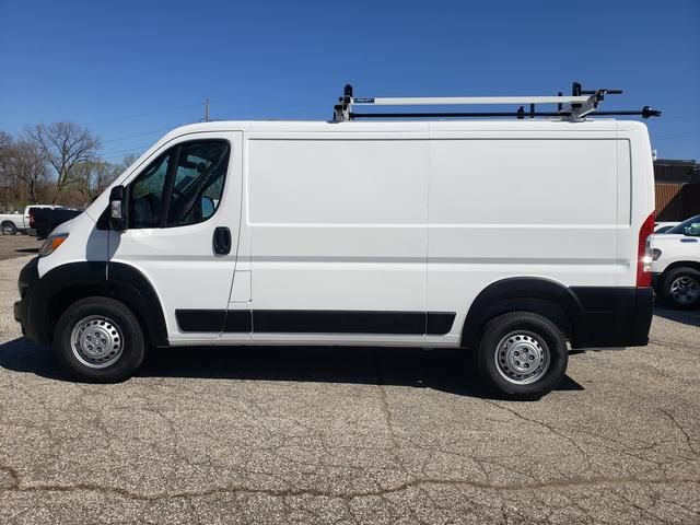 Used 2025 RAM ProMaster 2500 w/ Safety Group FWD image 7