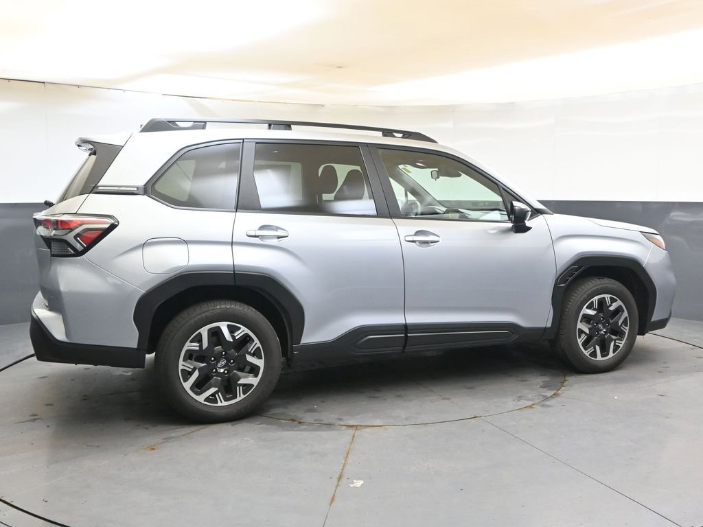 Certified 2025 Subaru Forester Premium image 6