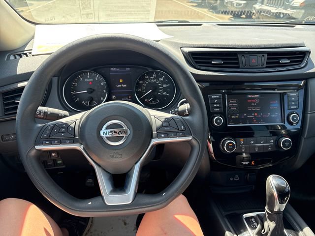 Used 2019 Nissan Rogue SV AWD/4WD image 10