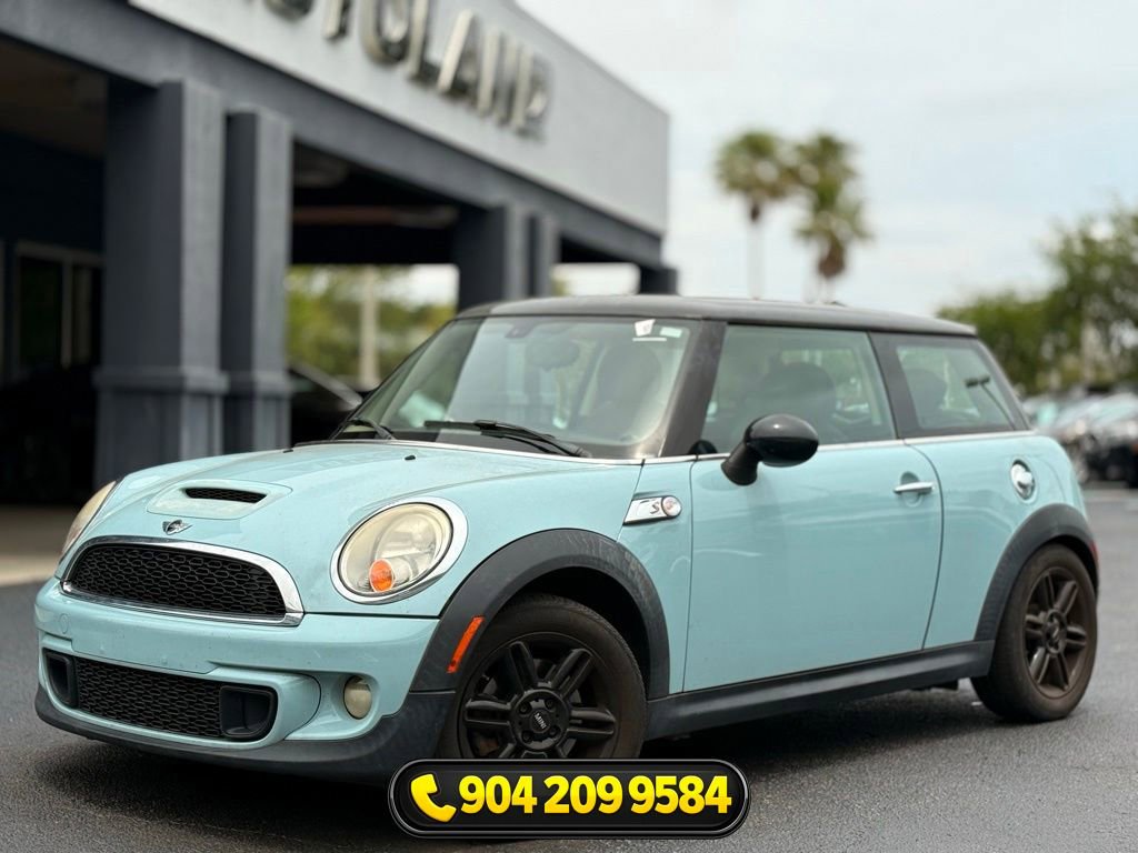 Used 2013 MINI Cooper S FWD image 1