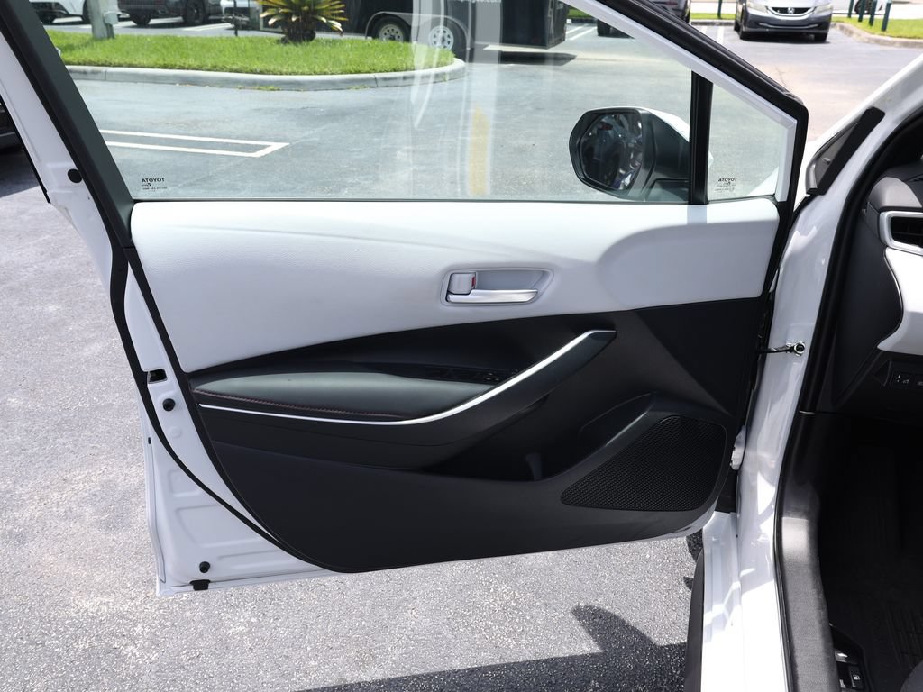 Used 2024 Toyota Corolla SE FWD image 10