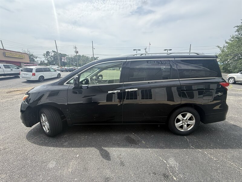 Used 2016 Nissan Quest SV FWD image 4