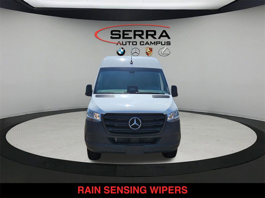 Used 2025 Mercedes-Benz Sprinter 2500 image 8
