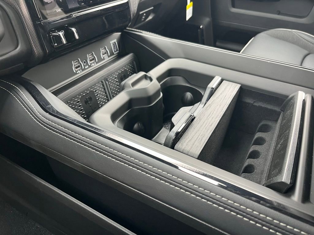 New 2026 RAM 3500 Limited image 24